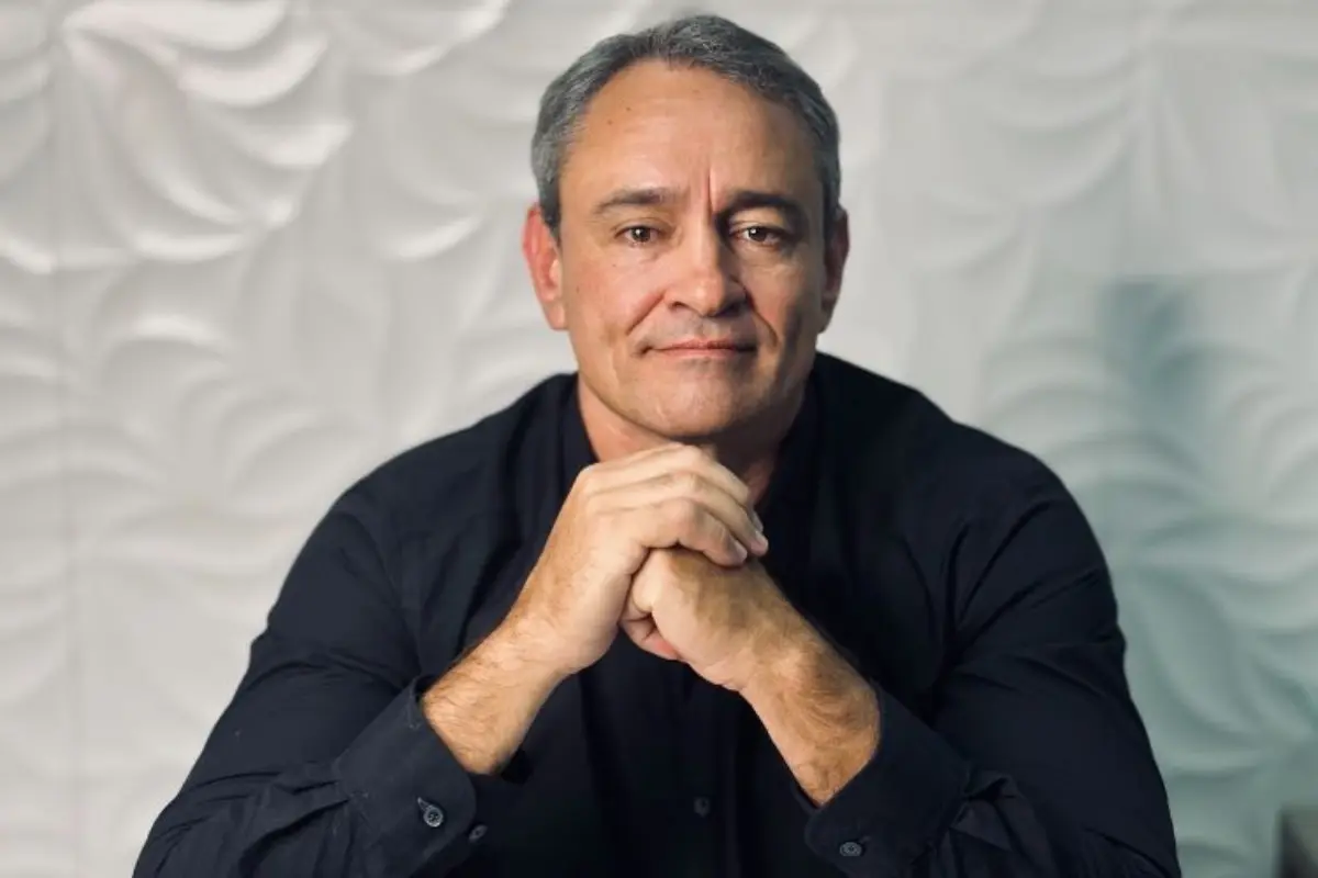 Sobre o Dr. Gleisson Costa